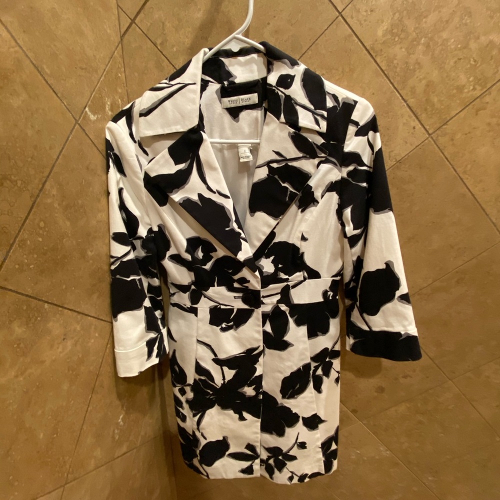 White House Black Market floral coat